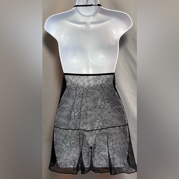 Lingerie Chemise Top‎ Size Medium Women’s Lace Black - Picture 2 of 7